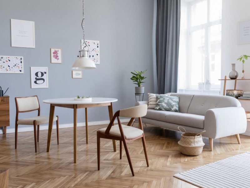 Doskonałe deski podłogowe z drewna – jak wybrać najlepsze dla swojego domu