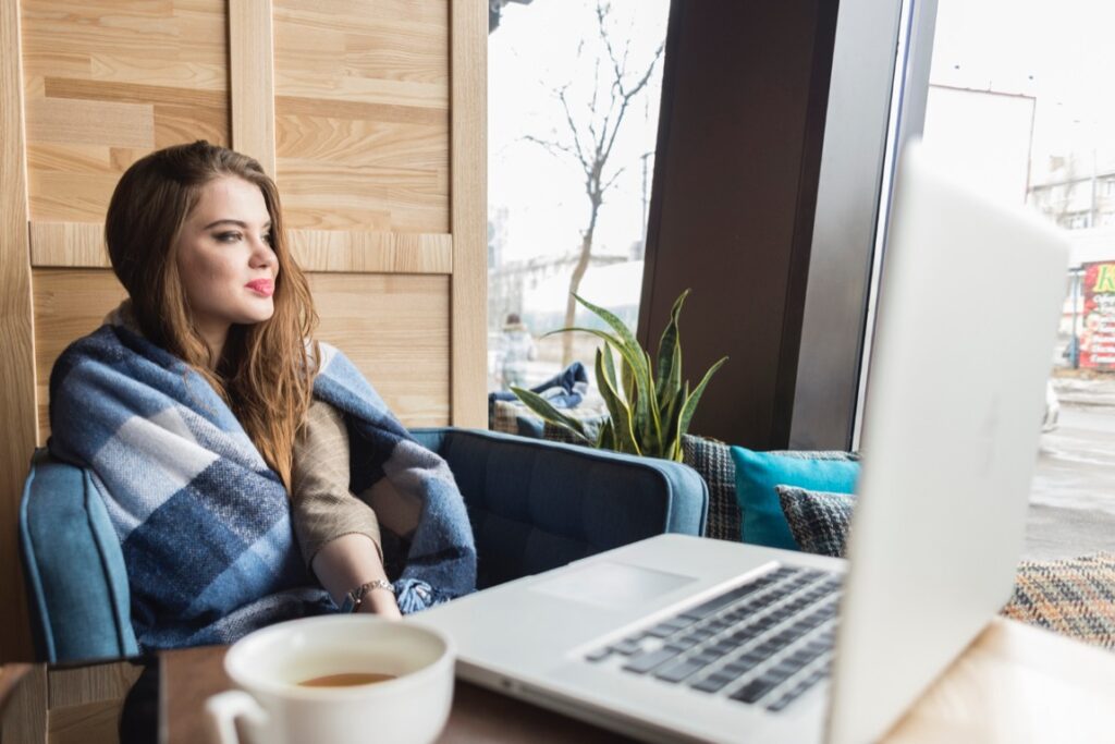 W dobie niestabilności zawodowej, ubezpieczenie od utraty dochodu stanowi kluczowy element strategii finansowej każdego pracownika